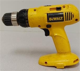 DEWALT DW958 CORDLESS DRILL For parts or not working Buya